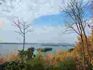 Thawsi Lake Hill  
