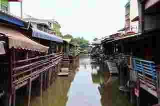 ตลาดระแหง 100 ปี