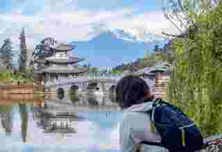 สระมังกรดำ Black Dragon Pool