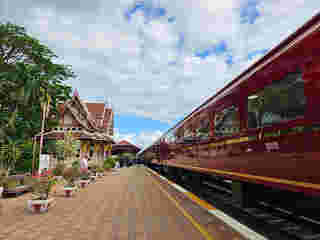 SRT Royal Blossom สถานีรถไฟหัวหิน