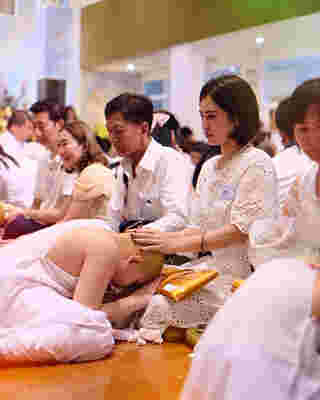 พลอย กลั่นความรู้สึกจากใจแม่
