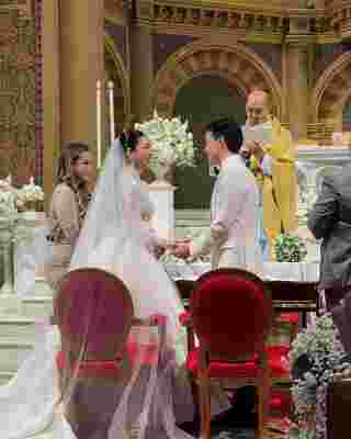 อาชิ อาชิตา ควง พี่วอม เข้าพิธีแต่งงาน