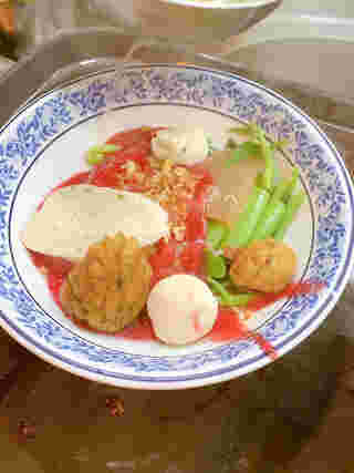 ร้านเย็นตาโฟรสเด็ด ไทยรุ่งเรืองเย็นตาโฟเจริญผล