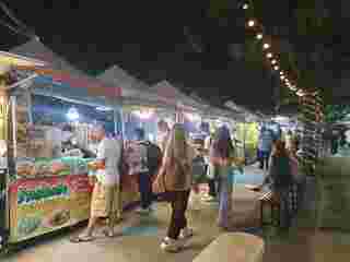 ตลาดต้นไทร แบริ่ง Tonsai Market