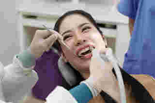ทำฟันฟรี 2568