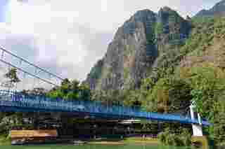 เที่ยววังเวียง ลาว