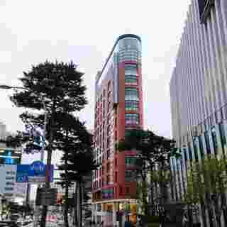 HOMES RED MYEONGDONG ที่พักใจกลางเมียงดง
