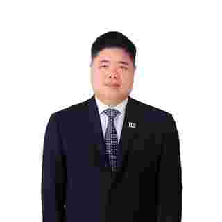โฟม พงศ์กวิน จึงรุ่งเรืองกิจ  รัฐมนตรีว่าการกระทรวงแรงงาน ใน ครม. อิ๊งค์ 2