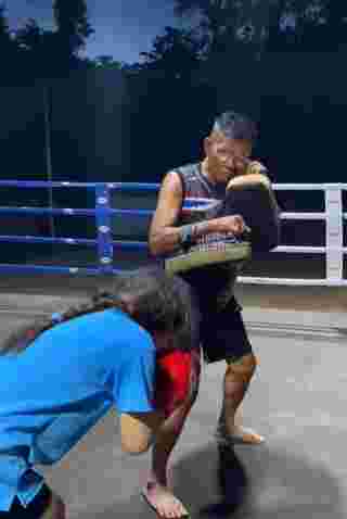 ซ้อมมวยไทย