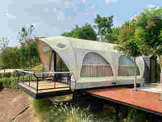 ที่พักไทรโยค ริมแม่น้ำแคว La Levée
