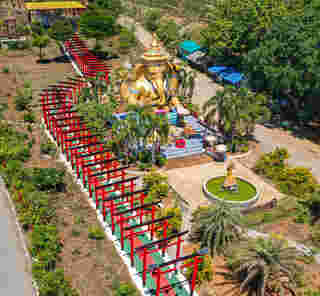 ที่เที่ยวเดือนสิงหาคม 2568 วัดเขาสูงแจ่มฟ้า จังหวัดกาญจนบุรี
