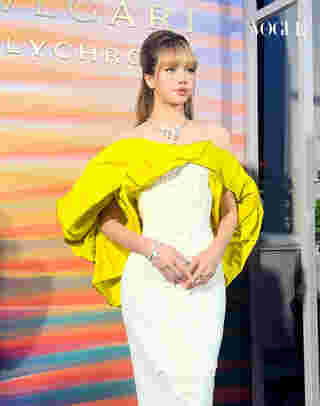 ลิซ่า ห่มเครื่องเพชร 5.52 กะรัต ร่วมงานเปิดตัว Bvlgari