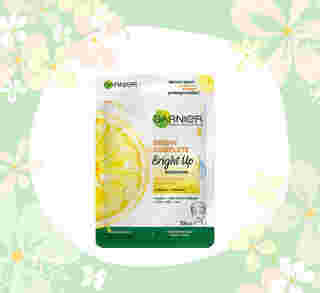 GARNIER BRIGHT COMPLETE SERUM MASK แผ่นมาสก์หน้า