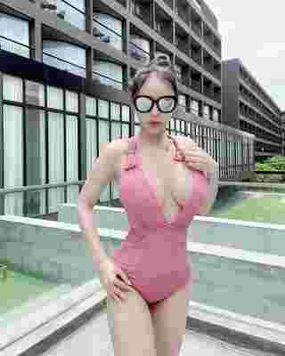 ลูกเกด เกวลี