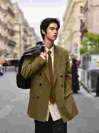 ไบร์ท วชิรวิชญ์