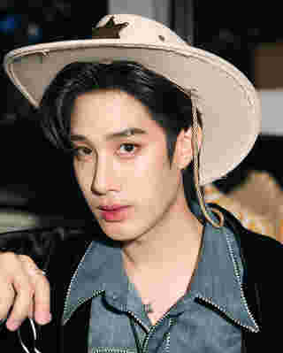 เติ้ล ดูมันดิประวัติ