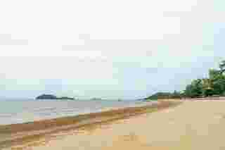 ที่เที่ยวทะเลชุมพร ไม่ข้ามเกาะ หาดภราดรภาพ