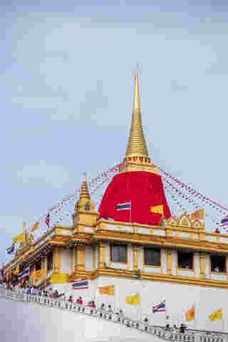 งานวัดภูเขาทอง