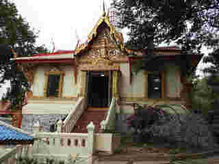 ที่เที่ยวเพชรบุรี วัดเขาบันไดอิฐ
