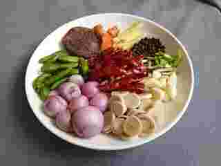 สูตรแกงคั่วหอยแมลงภู่ใบชะพลู
