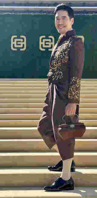วู้ดดี้ เดินพรมทองในชุดไทย งาน Gold Gala 2025 