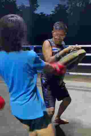 ซ้อมมวยไทย