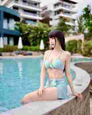 ขนมรู คณาณัฐ ไอดอลสุดฮอต นุ่งบิกินี่สีฟ้าสดใส