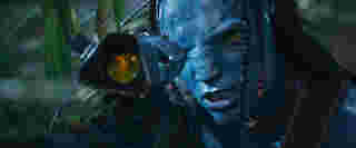 ภาพฉากสงครามระหว่างนาวีกับเเผ่าธุลีดิน ในตัวอย่าง Avatar Fire and Ash