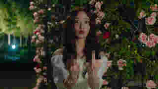 Pretty Crazy รูปประกอบตัวอย่าง