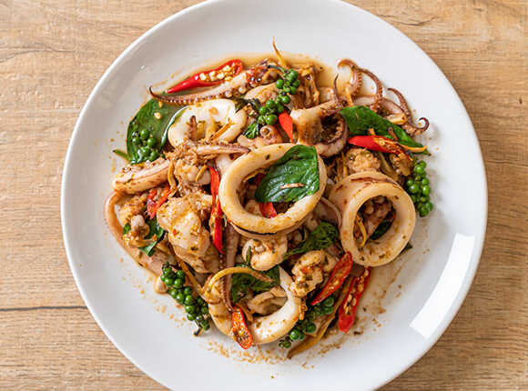 อาหารไทย: ประวัติและอรรถรสที่ยอดเยี่ยม | Makara Restaurant