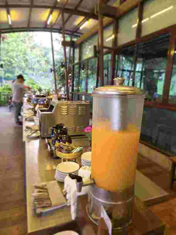 บ้านแซวการ์เด้น แอนด์ รีสอร์ท 