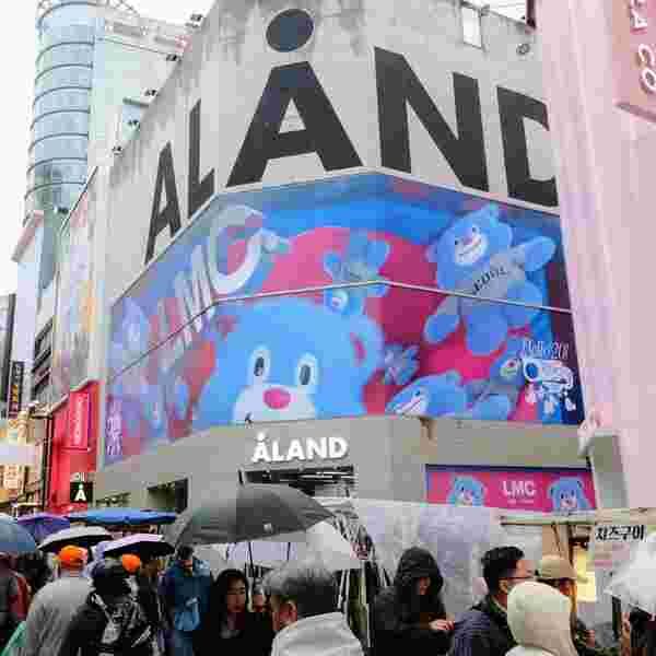 Myeongdong Street แหล่งช้อปในโซล