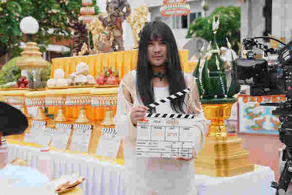 หนัง สัปเหร่อ 2  อุ้ม อิษยา โจอี้ ภูวศิษฐ์ นำแสดง สัปเหร่อ2