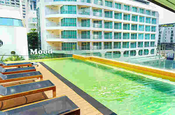 Mood Hotel Pattaya ที่พักดูพลุพัทยา