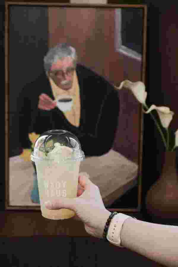 Woody Haus Café 