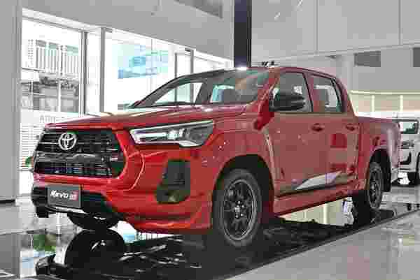 Toyota Hilux Revo GR SPORT 2021
