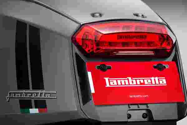 Lambretta V200 GP 2023