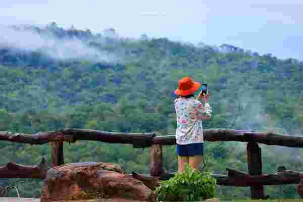 วัดสิรินธรวรารามภูพร้าว