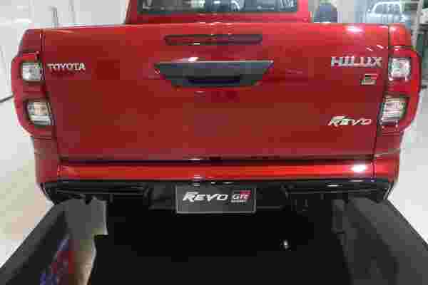 Toyota Hilux Revo GR SPORT 2021