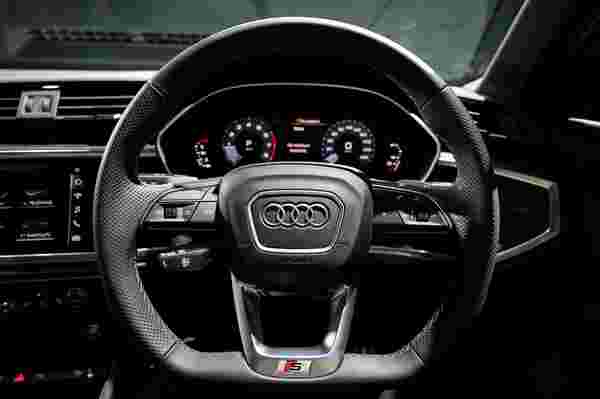 Audi RS Q3 Sportback quattro