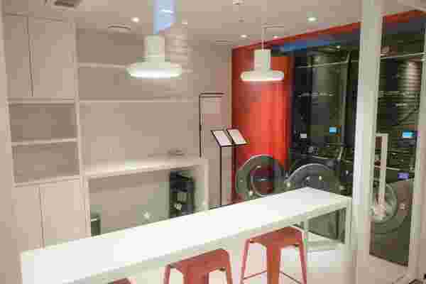HOMES RED MYEONGDONG ที่พักใจกลางเมียงดง