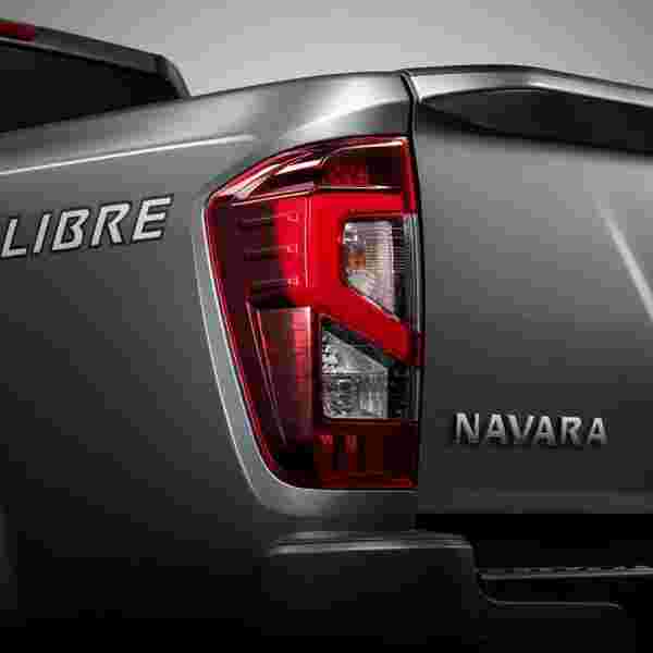 nissan navara 2024