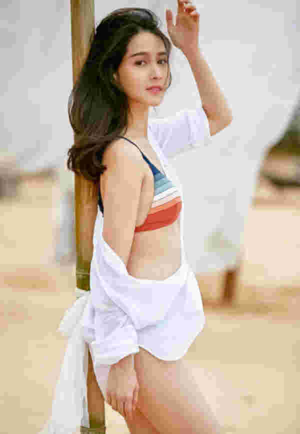 โม อมีนา