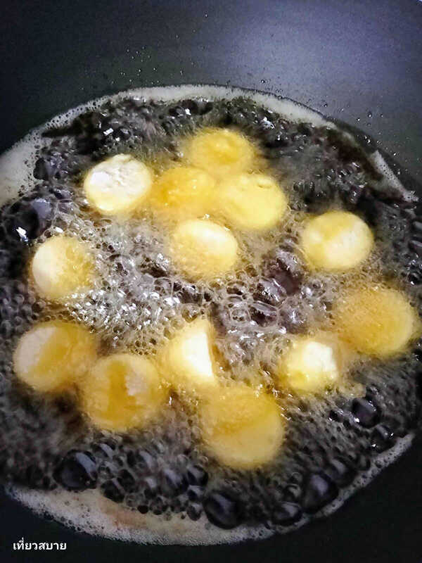 เต้าหู้ไข่ผัดผงกะหรี่ใส่เห็ดหอม เมนูเต้าหู้ไข่ อาหารไทย สูตรอาหาร