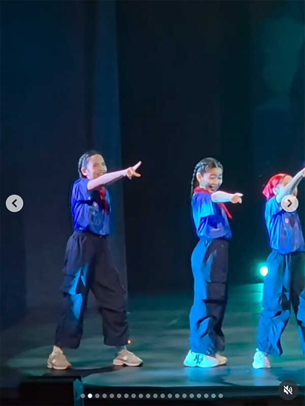 แอฟ สงกรานต์ พร้อมหน้าเชียร์ น้องปีใหม่