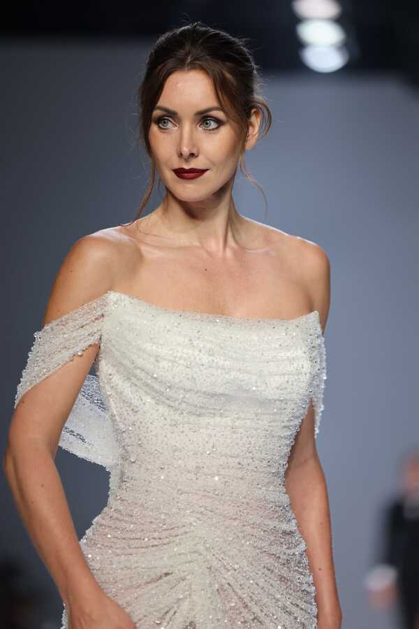 แฟชั่นโชว์ POEM