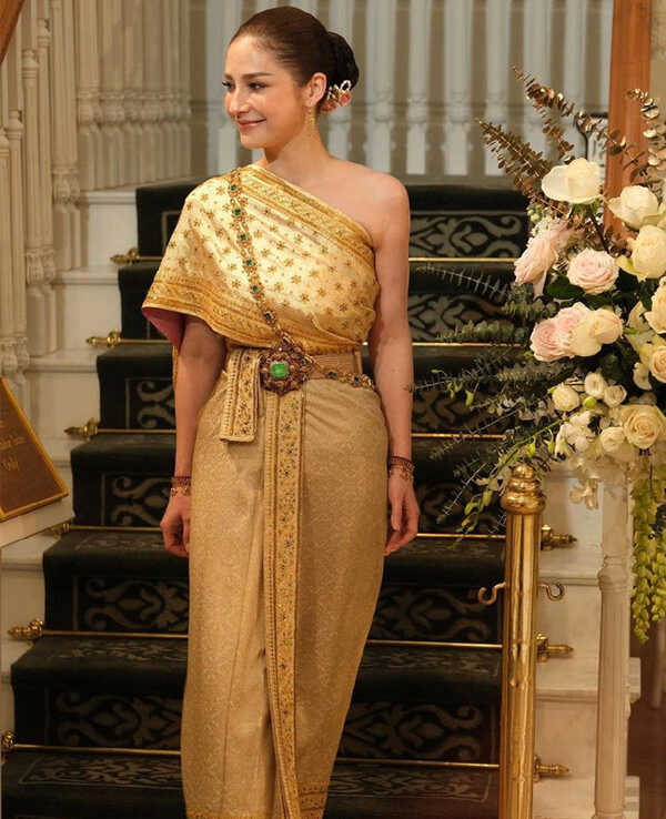 นาตาลี เจียรวนนท์