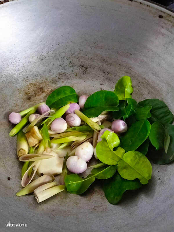 ต้มยำไก่ย่างใบกะเพรา เมนูต้มยำ เมนูไก่ย่าง สูตรอาหาร