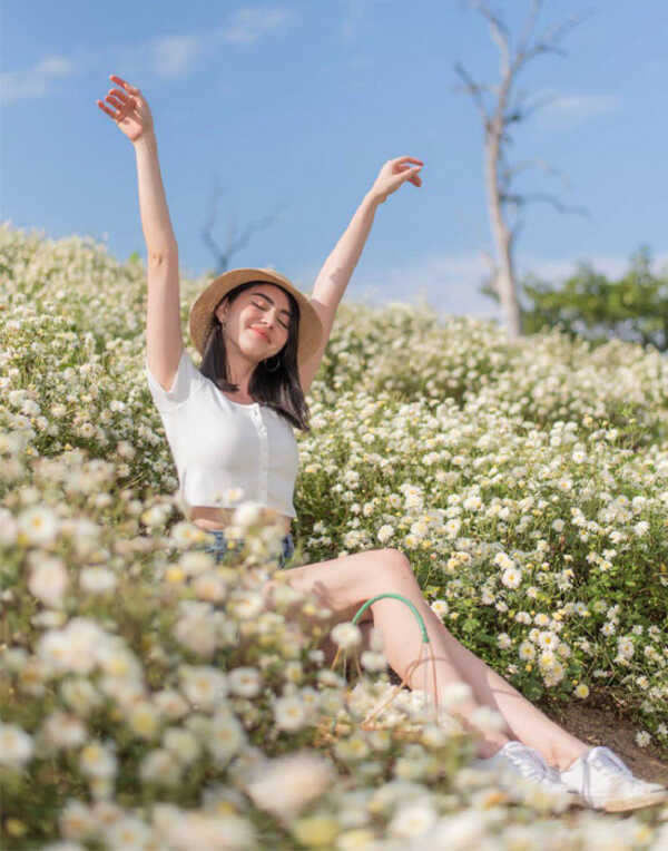 ไอเดียถ่ายรูปกับทุ่งดอกไม้