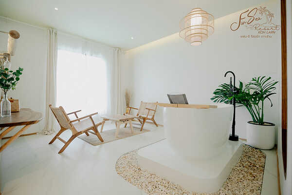 Fan Sea Resort Kohlarn ที่พักเกาะล้าน